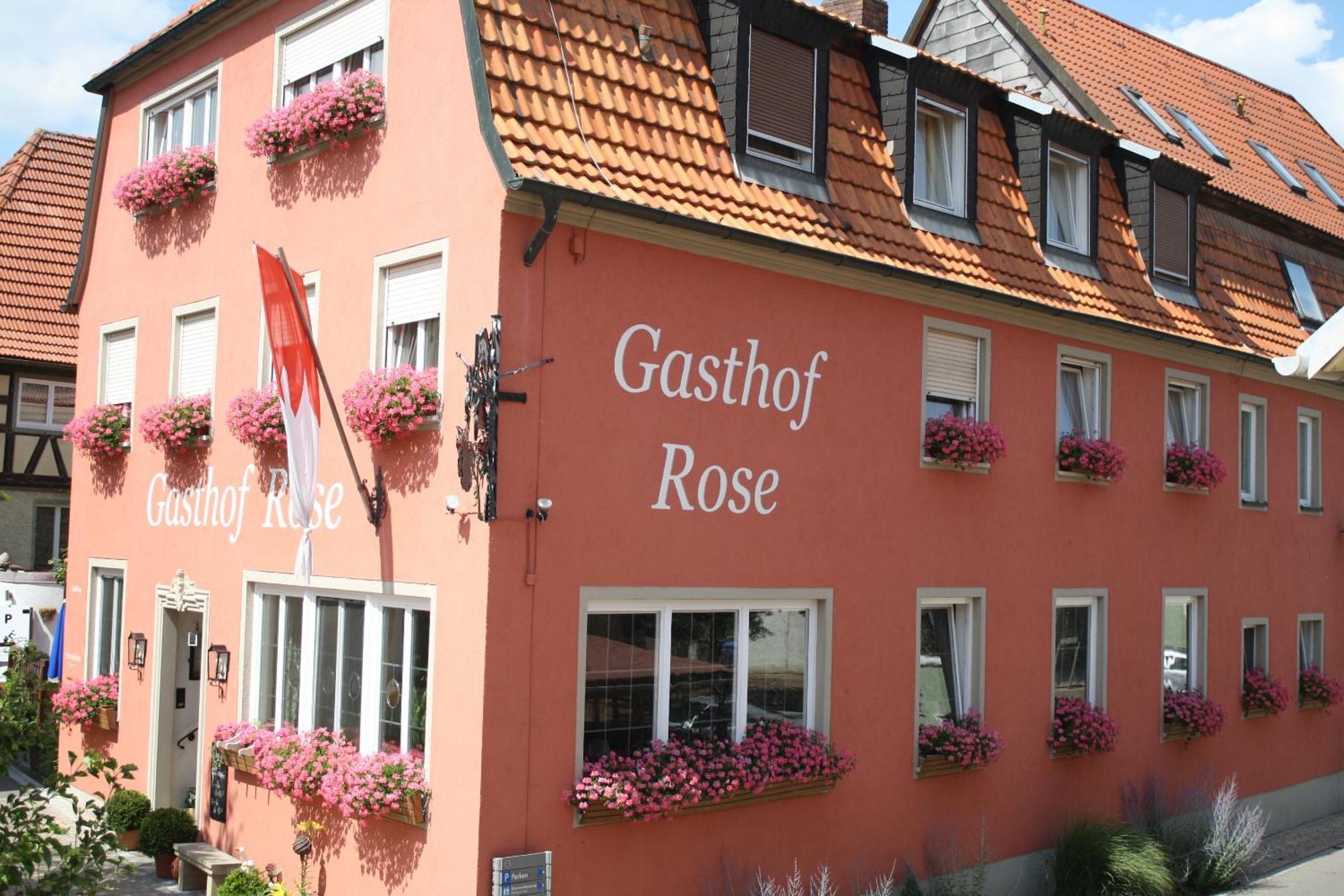 Gasthof Hotel Rose Obereisenheim Экстерьер фото
