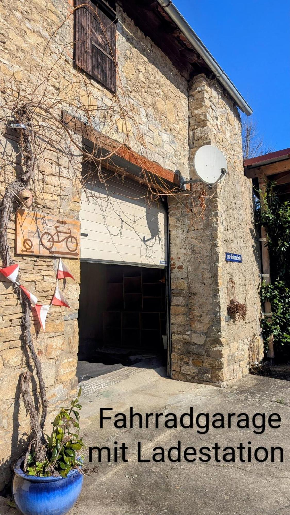 Gasthof Hotel Rose Obereisenheim Экстерьер фото